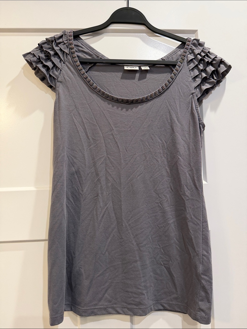 Cato Gray Ruffle Cap Sleeve Scoop Neck Top Blouse Size Medium